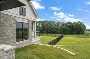 525 N 500 E, Valparaiso, IN 46383 - Photo 100