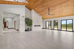 525 N 500 E, Valparaiso, IN 46383 - Photo 14