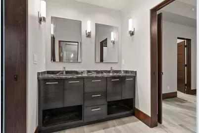 525 N 500 E, Valparaiso, IN 46383 - Photo 64