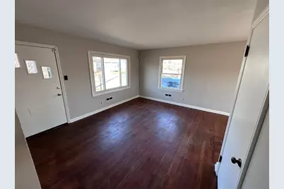 811 E 15th Avenue, Gary, IN 46407 - Photo 6