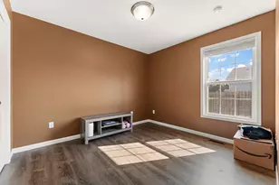 567 Chicory Ln, Valparaiso, IN 46385 - Photo 14