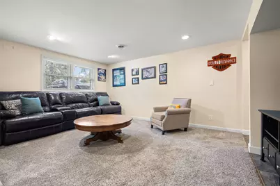 6602 Portage Avenue, Portage, IN 46368 - Photo 16