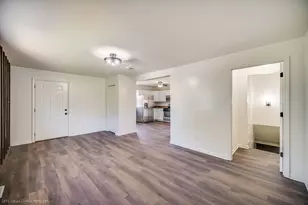 1024 Ralston St, Gary, IN 46406 - Photo 10