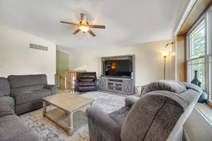 2993 Angelina St, Portage, IN 46368 - Photo 6