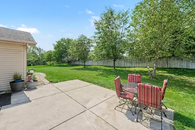 9962 Hart Street, Saint John, IN 46373 - Photo 2