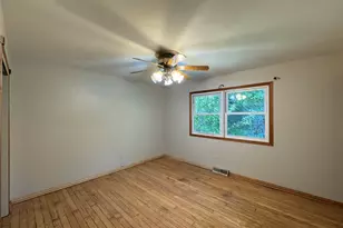 236 S 150 E, Valparaiso, IN 46383 - Photo 14