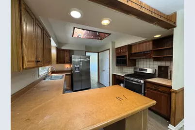 236 S 150 E, Valparaiso, IN 46383 - Photo 6