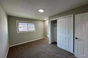 1049 Heather Ln, Munster, IN 46321 - Photo 18