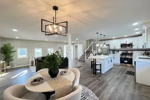 1049 Heather Ln, Munster, IN 46321 - Photo 6