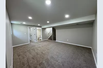 1049 Heather Lane, Munster, IN 46321 - Photo 20