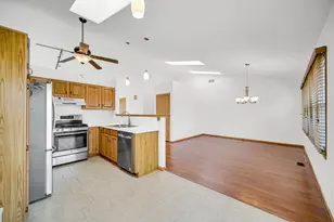 8535 Taney St, Merrillville, IN 46410 - Photo 10
