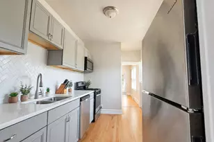 715 Garfield St, Gary, IN 46404 - Photo 6
