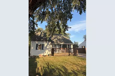 3609 Saint Joseph Place, Hobart, IN 46342 - Photo 2