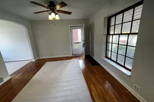 223 Adelaide Pl, Munster, IN 46321 - Photo 6