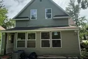 1110 E Cleveland Ave, Hobart, IN 46342 - Photo 4