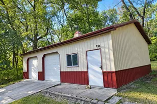 14822 Reeder Rd, Crown Point, IN 46307 - Photo 4