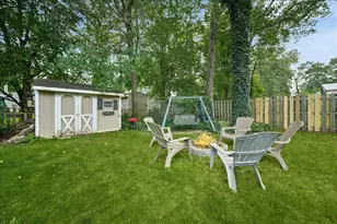 801 S 19th St, Chesterton, IN 46304 - Photo 36
