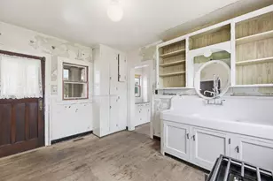 1005 Madison St, La Porte, IN 46350 - Photo 12