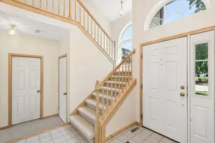 378 Ballenisle Ct, Chesterton, IN 46304 - Photo 2