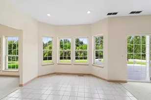 378 Ballenisle Ct, Chesterton, IN 46304 - Photo 6