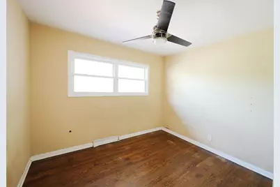 7815 Carolina Place, Merrillville, IN 46410 - Photo 18
