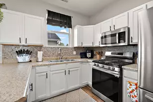 11497 Vermont Pl, Crown Point, IN 46307 - Photo 10