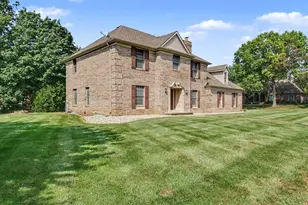 3305 Greyfox Dr N, Valparaiso, IN 46383 - Photo 4