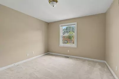 3305 Greyfox Drive N, Valparaiso, IN 46383 - Photo 30