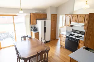 4931 Cardinal Ct, Schererville, IN 46375 - Photo 6