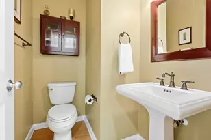 1806 Briam Dr, Valparaiso, IN 46383 - Photo 8