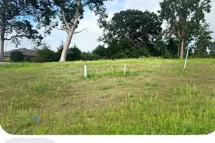 1681 N 100 W, La Porte, IN 46350 - Photo 1