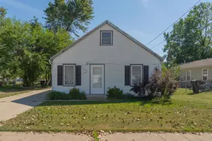 2907 May St, Portage, IN 46368 - Photo 2