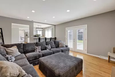 9807 Ivy Lane, Munster, IN 46321 - Photo 12
