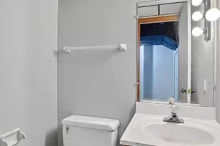 9807 Ivy Ln, Munster, IN 46321 - Photo 26