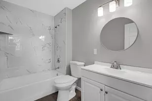 250 Prairie St, Lowell, IN 46356 - Photo 8