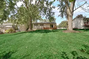 250 Prairie St, Lowell, IN 46356 - Photo 14