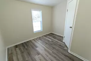 2209 Cleveland St, Gary, IN 46404 - Photo 18