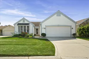 1060 Vanderburgh St, Valparaiso, IN 46385 - Photo 2