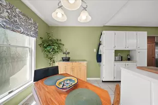 1060 Vanderburgh St, Valparaiso, IN 46385 - Photo 16