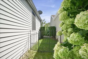 1060 Vanderburgh St, Valparaiso, IN 46385 - Photo 30