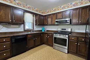 6190 Oglethorpe Ave, Portage, IN 46368 - Photo 10