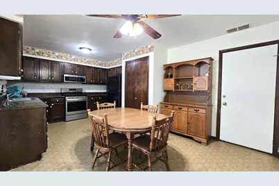 6190 Oglethorpe Avenue, Portage, IN 46368 - Photo 8
