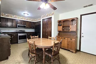 6190 Oglethorpe Ave, Portage, IN 46368 - Photo 8