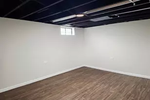 2401 Madison St, Gary, IN 46407 - Photo 16