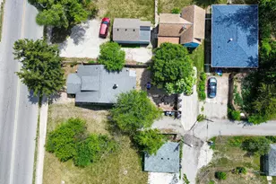 711 E Barker Ave, Michigan City, IN 46360 - Photo 4