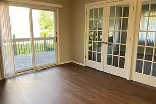 1424 Camellia Dr, Munster, IN 46321 - Photo 4