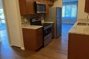 1424 Camellia Dr, Munster, IN 46321 - Photo 8