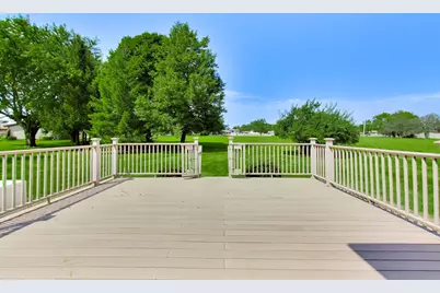 8900 Porter Court, Crown Point, IN 46307 - Photo 6