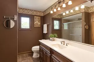 8900 Porter Ct, Crown Point, IN 46307 - Photo 16