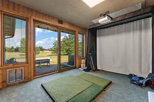 552 Fleetwood Dr N, Valparaiso, IN 46385 - Photo 28
